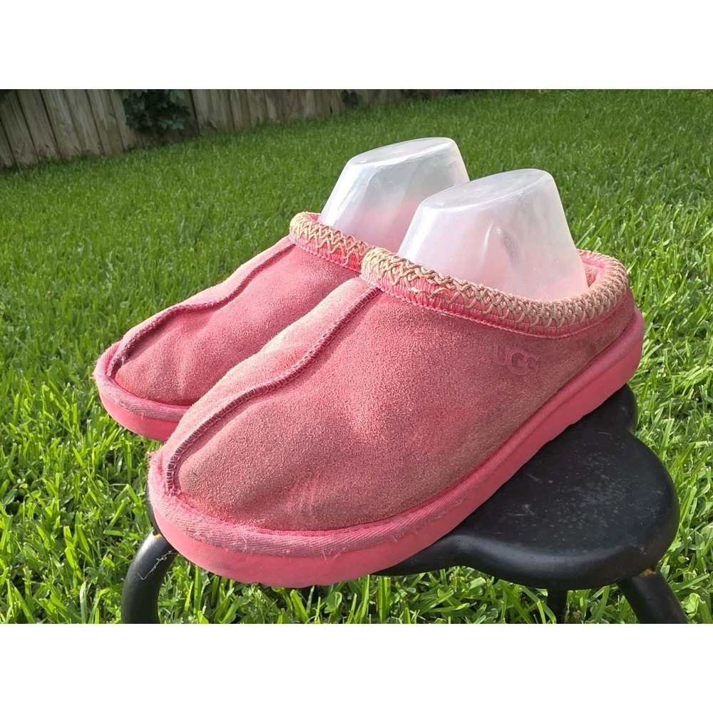 Women's UGG Tasman slippers in a rock rose color size10 comfortable for everyday